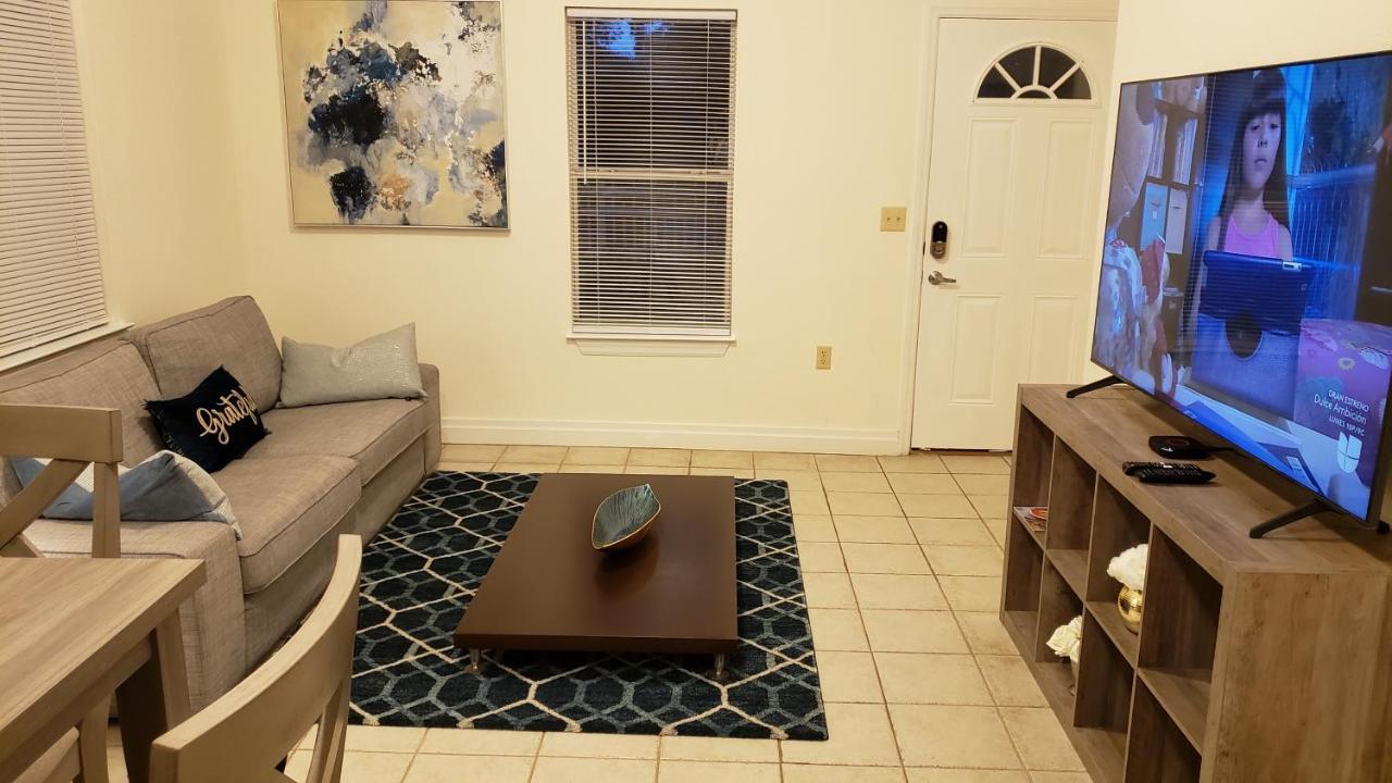 Modern House Minutes From Downtown Gainesville, Uf, Va & More! Екстер'єр фото